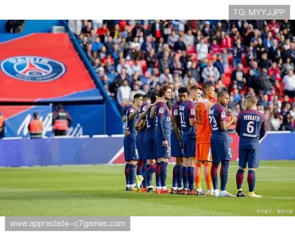 卢顿俱乐部迎来历史性时刻 新赛季目标锁定英超中游位置